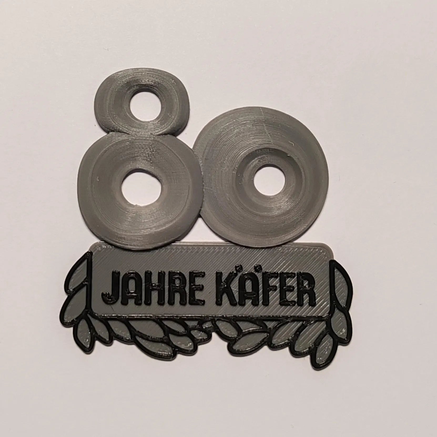 VW Käfer 50, 60, 70, 80, 90 Jahre Emblem, 3D Druck, Oldtimer, Jubi, Geschenk, Gold oder Grau