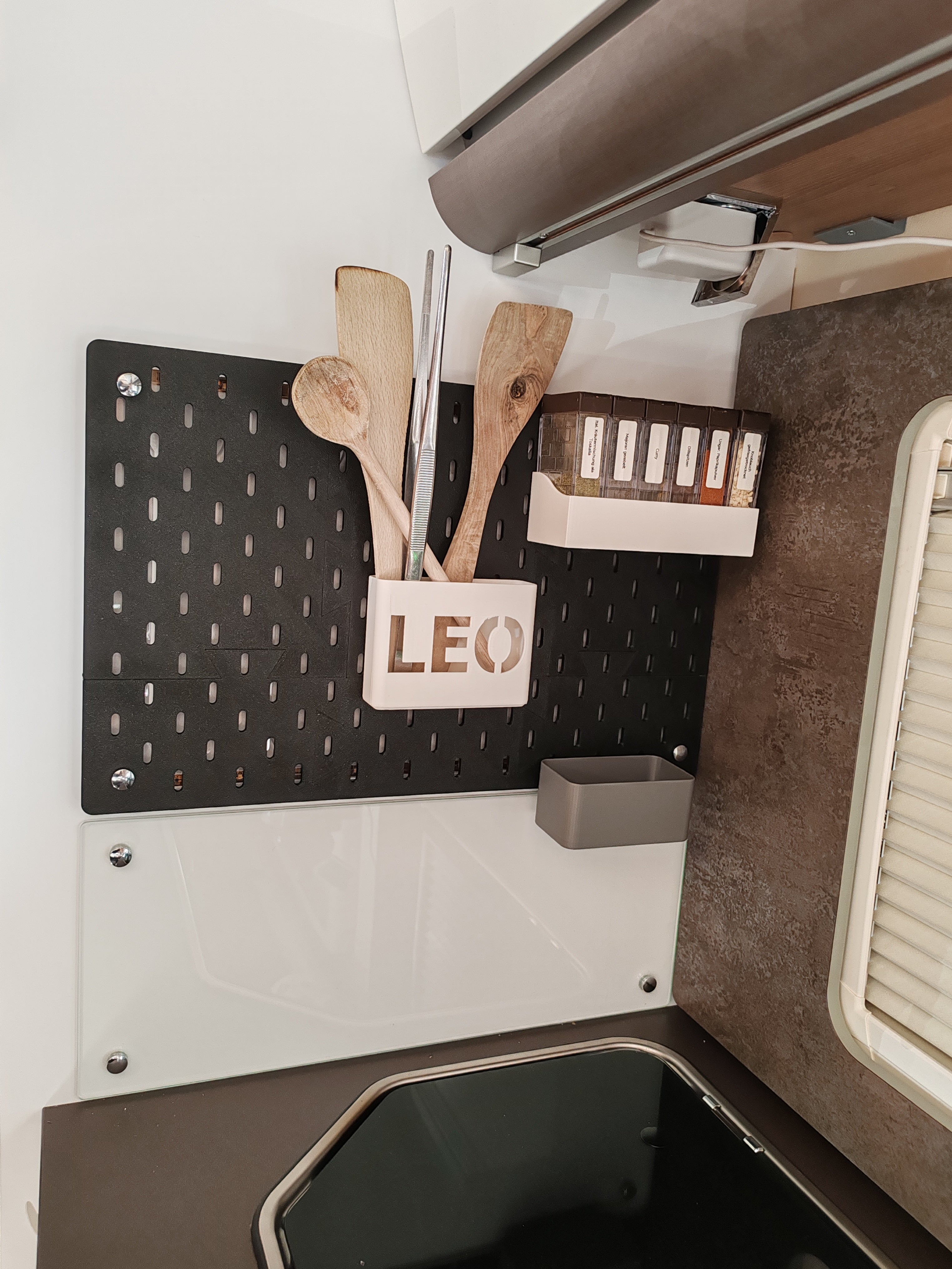 Lochwand (Skadis) für Wohnmobile, passend gefertigt